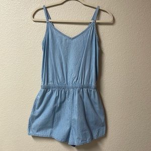 Cute M blue romper from forever 21
